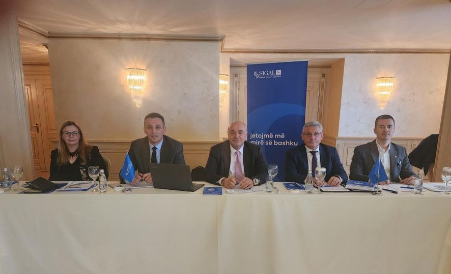 ponari_avni's tweet image. Po ndodh tani! 

Po ndajmë me ju momente nga Analiza Vjetore 2022 e #SIGAL #UNIQA Group AUSTRIA #Kosovë

#uniqa #jetojmememiresebashku