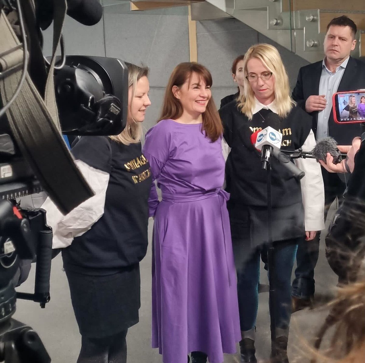 AbortionSupport's tweet photo. A lot happened at Justyna's trial yesterday! We've summarised it for you on our website (with info from @aborcyjnydream). 

The next hearing is 14th March, with sentencing on 27th March. All the info and actions below👇 

https://t.co/Xu2mIJE1r3 #jakJustyna https://t.co/kdKzqLv8dS