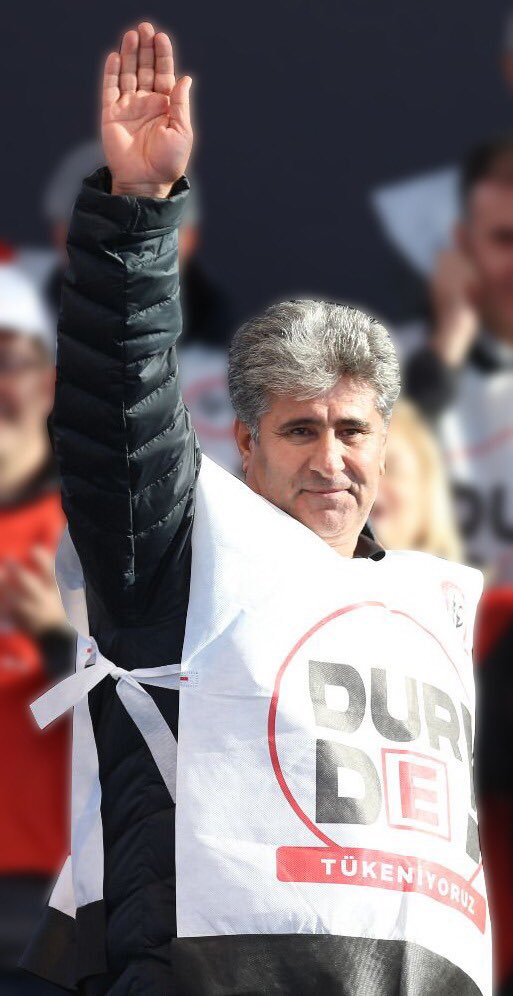 Sözün bittiği, kelimelerin anlamını yitirdiği yerdeyiz. Bunca acının üstüne Kemal abiyi kaybettik. Tüm eczacılık camiasının başı sağ olsun…