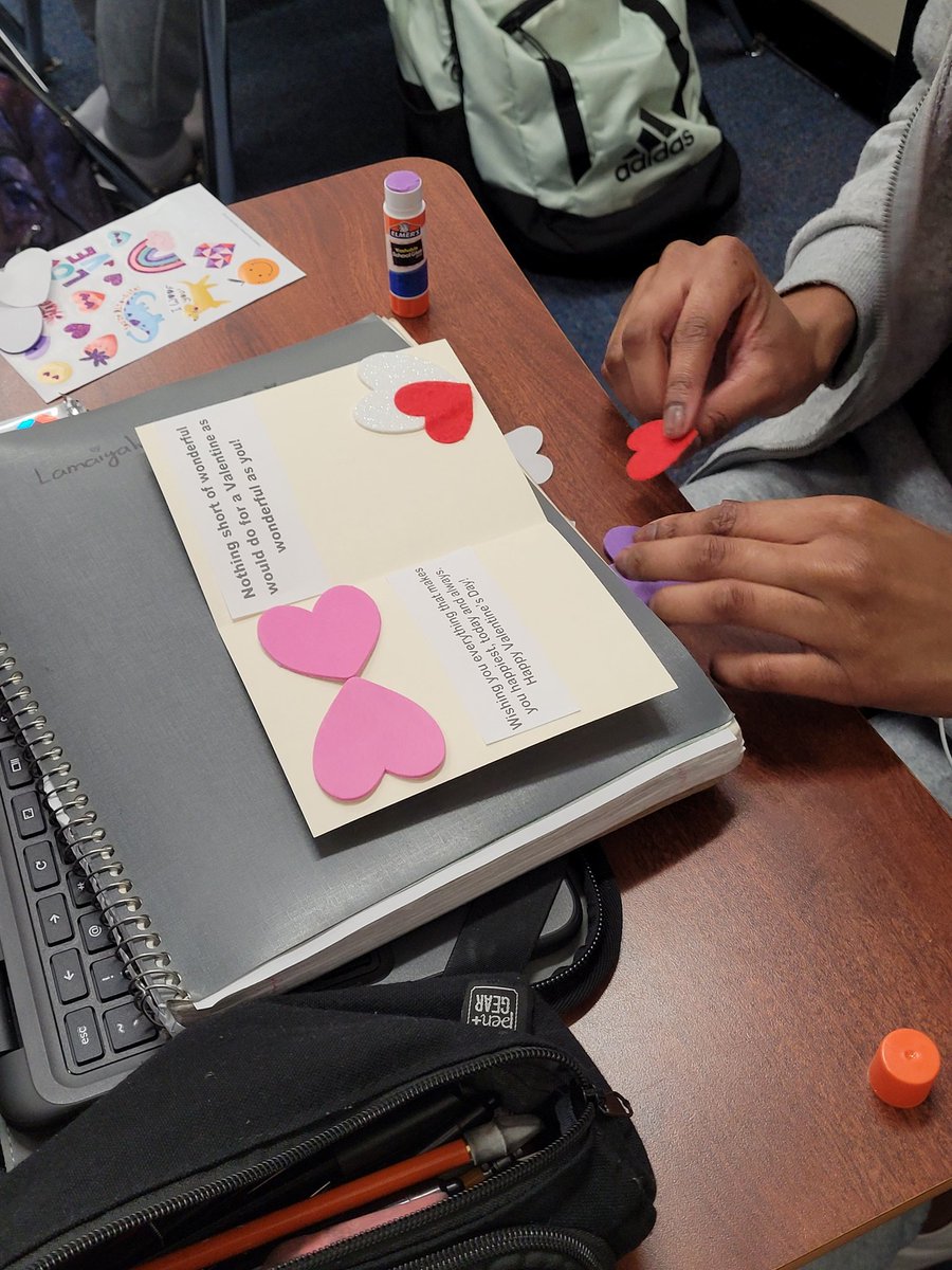 ms_c_mor's tweet photo. Students working hard at creating Valentines for the nursing home residents @RNECavaliers #whatsgoodRNE #PremierCavalier https://t.co/rnd8TbqNQj