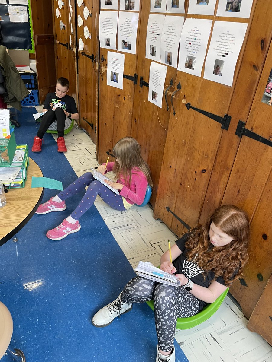 Amanda Pennino (@mrs_pennino) on Twitter photo Creative Journaling has become one of our classes’ favorite times of the week. We’ve tried out many strategies from @amylvpoemfarm, including a memory walk, food timeline, and listing meaningful toys! <a href="/janeentenkate/">Janeen Ten Kate</a> <a href="/WPSCoolidge/">Coolidge School</a> Creative Journaling has become one of our classes’ favorite times of the week. We’ve tried out many strategies from @amylvpoemfarm, including a memory walk, food timeline, and listing meaningful toys! <a href="/janeentenkate/">Janeen Ten Kate</a> <a href="/WPSCoolidge/">Coolidge School</a>