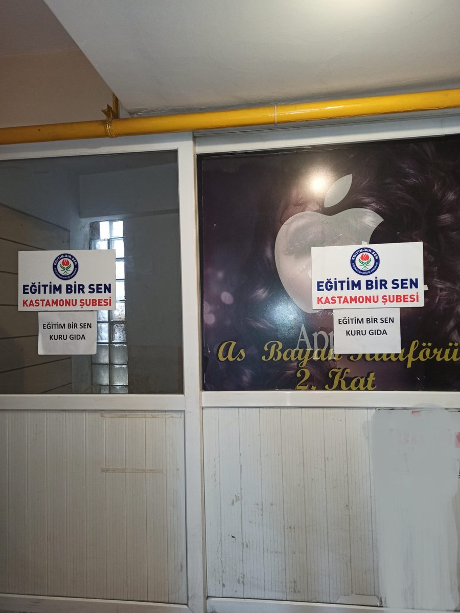orhan_sancaktar's tweet photo. #MemurSen organizasyonu kapsaminda #KastamonuEgitimBirSen olarak, #deprem bolgesine kuru gida gonderiyoruz. Bu kapsamda Pirinc, Bulgur,Nohut,Mercimek,Kuru Fasulye,Makarna vb. yardimlarinizi sube binamiza birakabilirsiniz. 
Irtibat: 05062265802 https://t.co/SfMXSREDsW