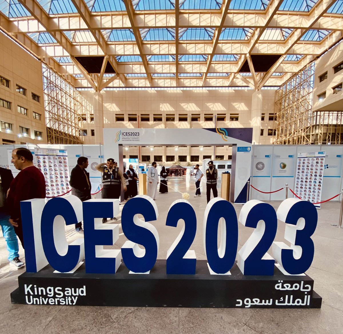 cc_ksu's tweet photo. شاركت الدكتورة أسماء الحقيل المشرف على الكرسي، ود. فهيمة خان، ودلال الجميعة اليوم بورقة علمية بعنوان: 
Effect of Iron Oxide Nanoparticles on Lipid Peroxidation and Antioxidant Defense System in Ziziphus spina-christi L.

في #المؤتمر_والمعرض_الدولي_للعلوم_2023
 #جامعة_الملك_سعود https://t.co/aA57lYG58b