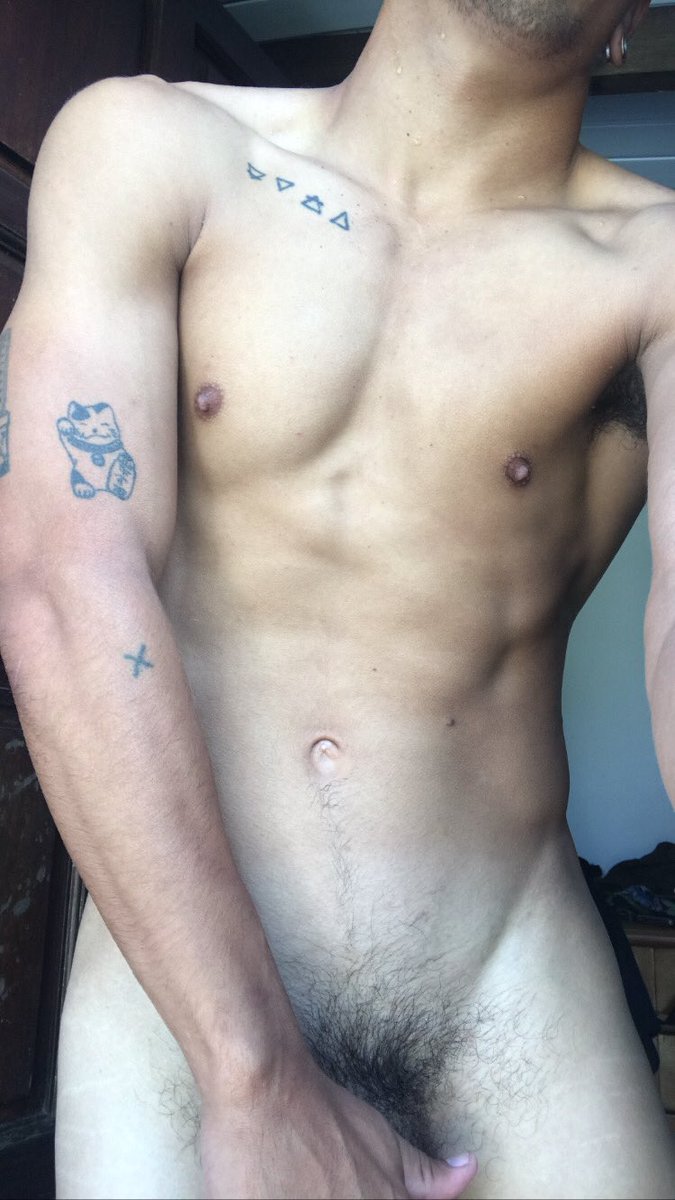 BourbonWaldo 🔞 tweet media