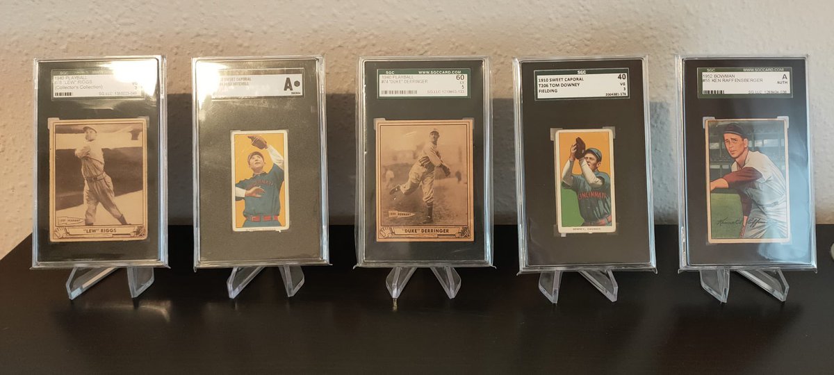 asocards's tweet image. No cometas el mismo error que yo que todavía no he encontrado tiempo para escuchar el último #AsoCardsPodcast y me muero de envidia al escuchar los comentarios del resto de asociados que aprovechan para enseñar maravillas históricas como estas...