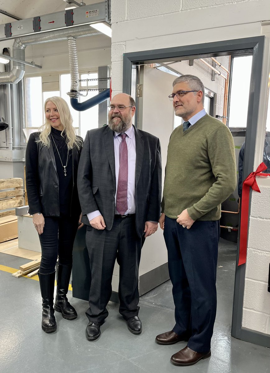 Therese Lawlor-Wright tweet media