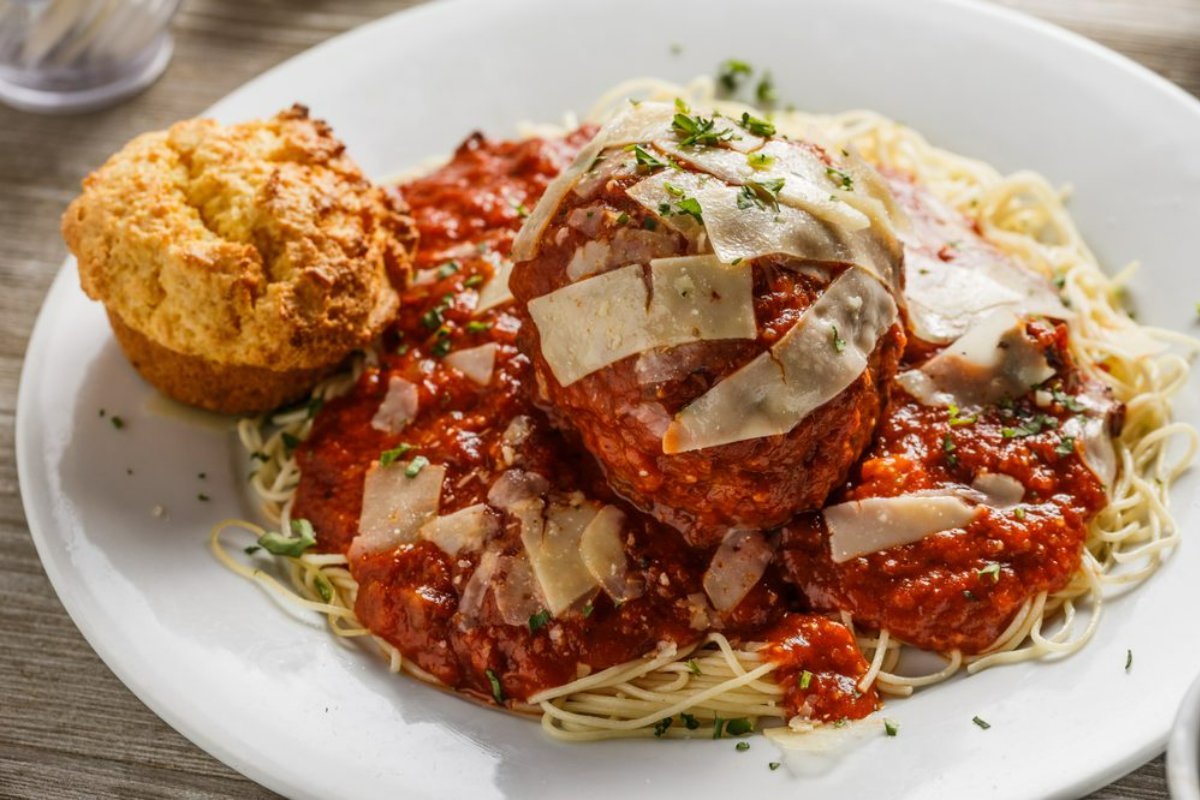 RussellsNOLA's tweet photo. Follow your heart this Valentine's Day. We bet it'll lead you to our spaghetti and meatballs. #Reservation https://t.co/GK4RIU7vlo