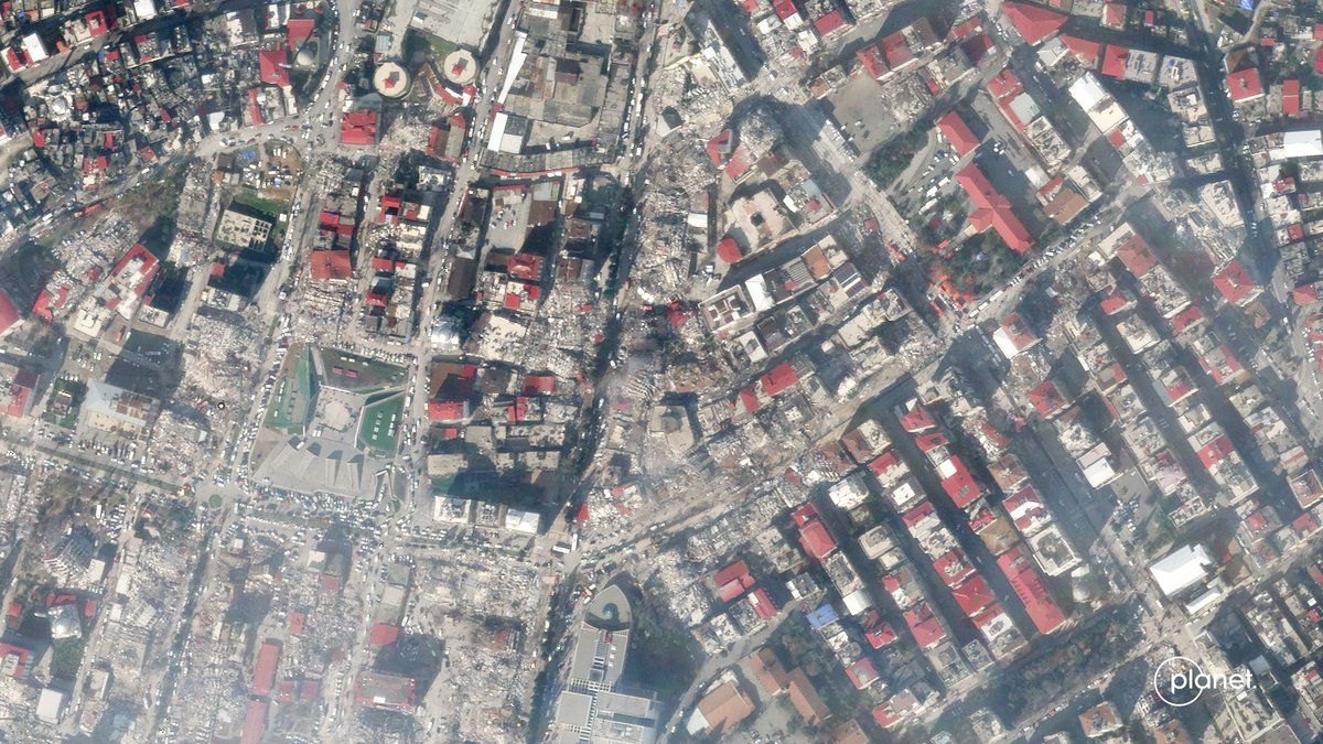 This SkySat image captured today, Feb 7, 2023, shows major damage in central Kahramanmaraş, #Turkey in the aftermath of yesterday’s #earthquake. We'll continue to share updates on #satelliteimagery as it is collected.