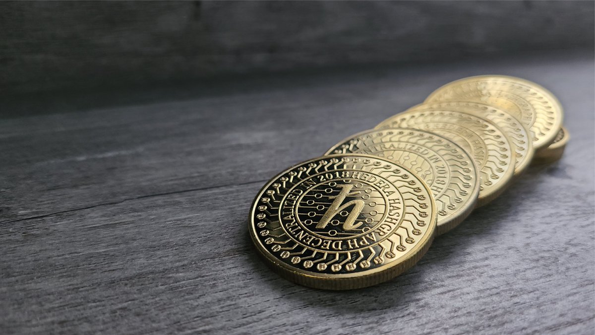 BelgHbarBarian's tweet photo. First giveaway: 2 x ℏ Physical Coin Moon Ticket.

2 winners will be selected to win 1x ticket to trade in for a physical silver or golden coin from @hbar_to_moon. These are real OG collectibles!

Follow @hbar_to_moon &amp; @BelgHbarBarian 
Like &amp; Retweet

Winners selected in 48hrs. https://t.co/RYjSwJ6JpF