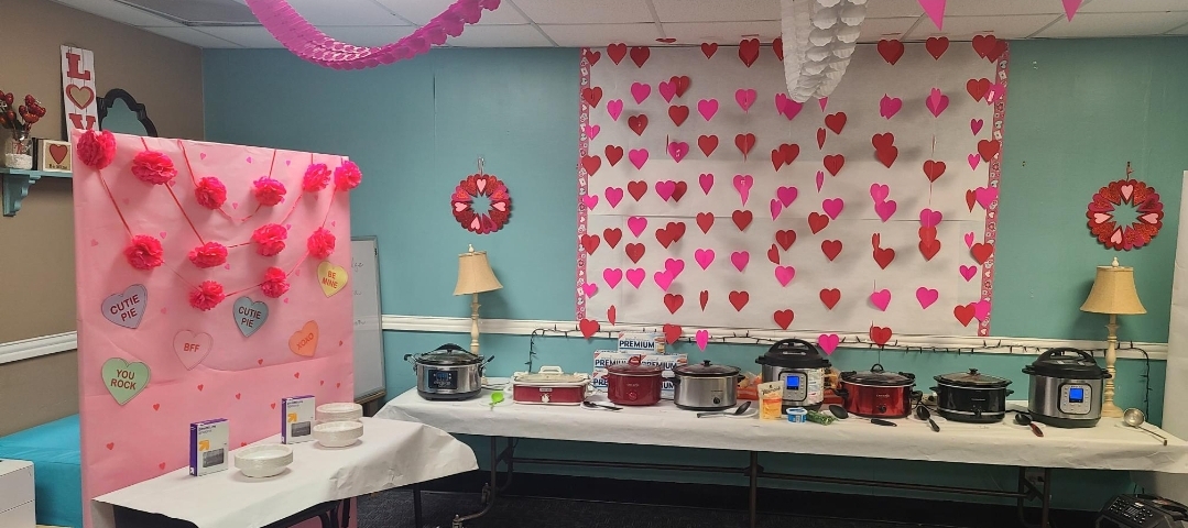 Our SRE PTA volunteers provided a warm soup lunch today!