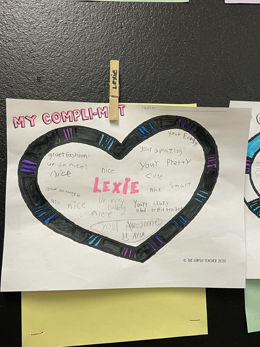 We spent the afternoon in 5Murphy giving each other compliments on our compli-mats ❤️🫶🏻 <a href="/HRCE_NS/">Halifax Regional Centre for Education</a> <a href="/Seaside_elem/">Seaside Elementary</a> @HRCESchoolsPlus @HRCEHealthPromo <a href="/hrce/">edwinvega</a>