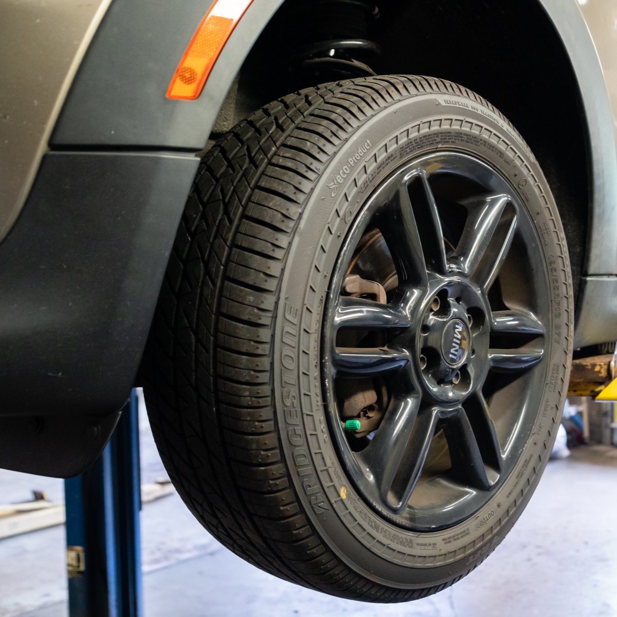 turnertires's tweet photo. When it comes to your tires, there's no better team than Turner Tire. We'll make sure everything gets rotated, balanced, or swapped out with ease. #TurnerTire https://t.co/Mpmfg5BV0g