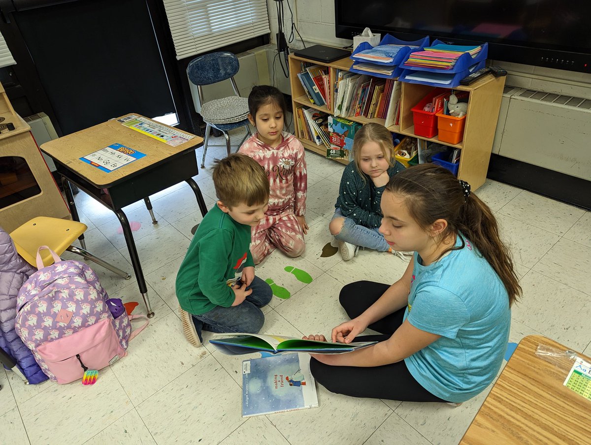 Mrs_Musket's tweet image. Another @moranmustangs promote reading club visit with their @HighlandTigers book buddies. So much fun! Thank you, @Walpublib, for the great winter-themed books. #MoranReads