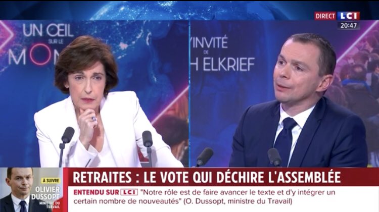 denise_marchix's tweet photo. @olivierdussopt s’est de nouveau exprimé sur la nécessité de la #ReformeDesRetraites avec calme et efficacité.
Aux oppositions qui vocifèrent @FranceInsoumise, @partisocialiste je leur dis « c’est pas celui qui crie le plus fort qui a raison! #UnOeilSurLeMonde @TerresDeProgres https://t.co/RpZAPldXsp