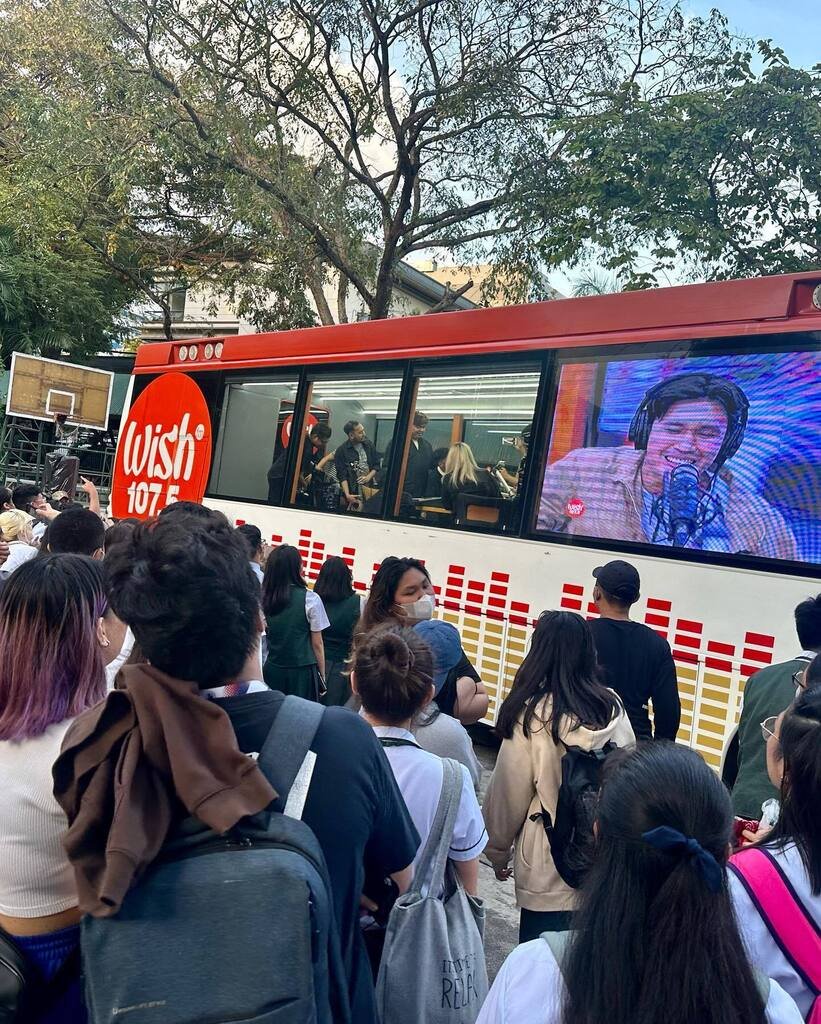StereoScope's tweet photo. Once again, Thank you for having us @wish1075 and @trinityuasia and we hope to see you again.

If you liked our songs you can stream it on Youtube, Spotify, apple music and other music platforms or just click the link below. WE LOVE YOU!

https://t.co/5XmsYhBoLm
#thestereoscope https://t.co/DILzmiEAwt