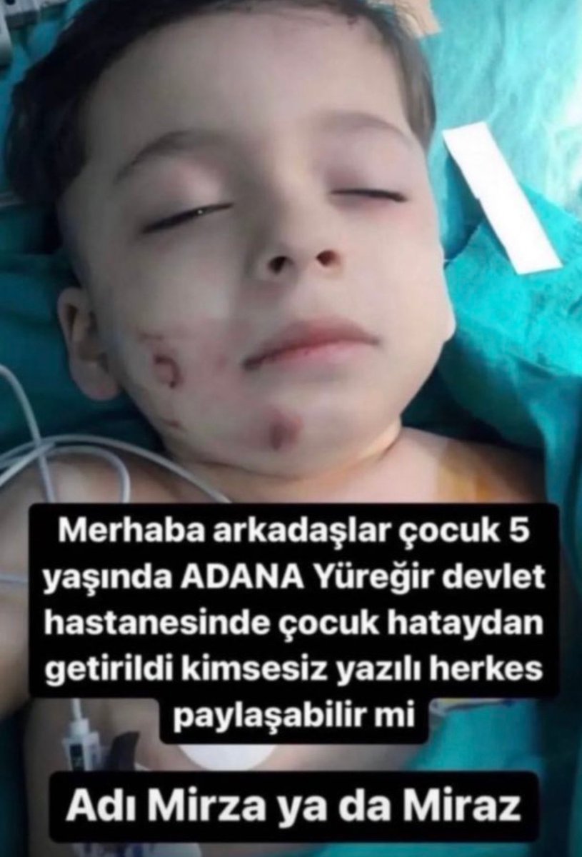 mucaslaa's tweet photo. LÜTFEN YAYALIM KÜÇÜCÜK Bİ CAN!. #hatayyardimbekliyor #afad #deprem #AFAD https://t.co/jVLEpcfJo5