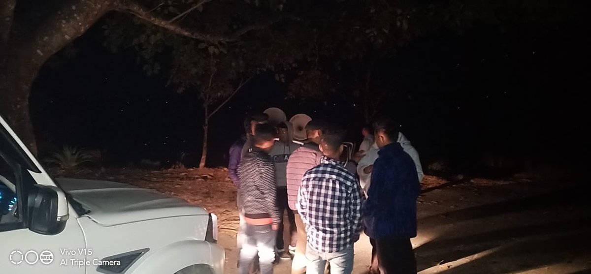 Sikkimese youth working day n night to make tomorrow’s band a grand success .. Sikkim leads by example when it comes to unity .