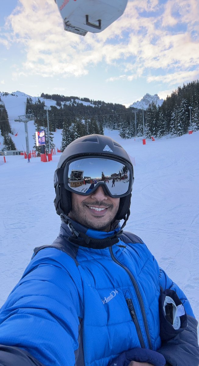 HusainAlAhdal's tweet photo. من كورشوفيل ❄️🇫🇷 #كورشوفيل https://t.co/wLh77m5ymz