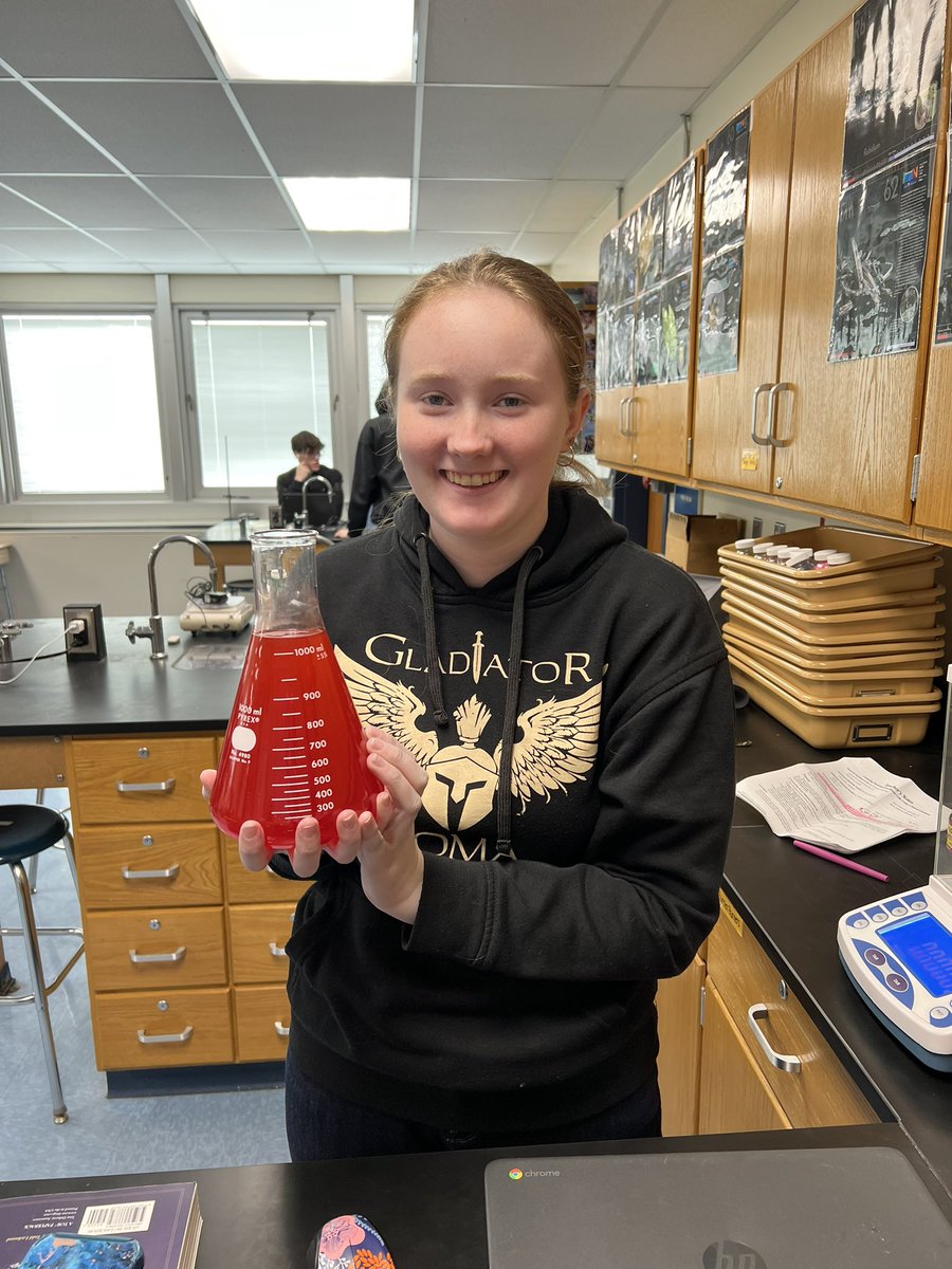 DOminiakSCIENCE's tweet photo. When your amazing teachers assistant makes a good batch of βbloodβ for a lab this afternoon π©Έ #DominiakScienceAttack #collsedu https://t.co/oanQTvNuZU