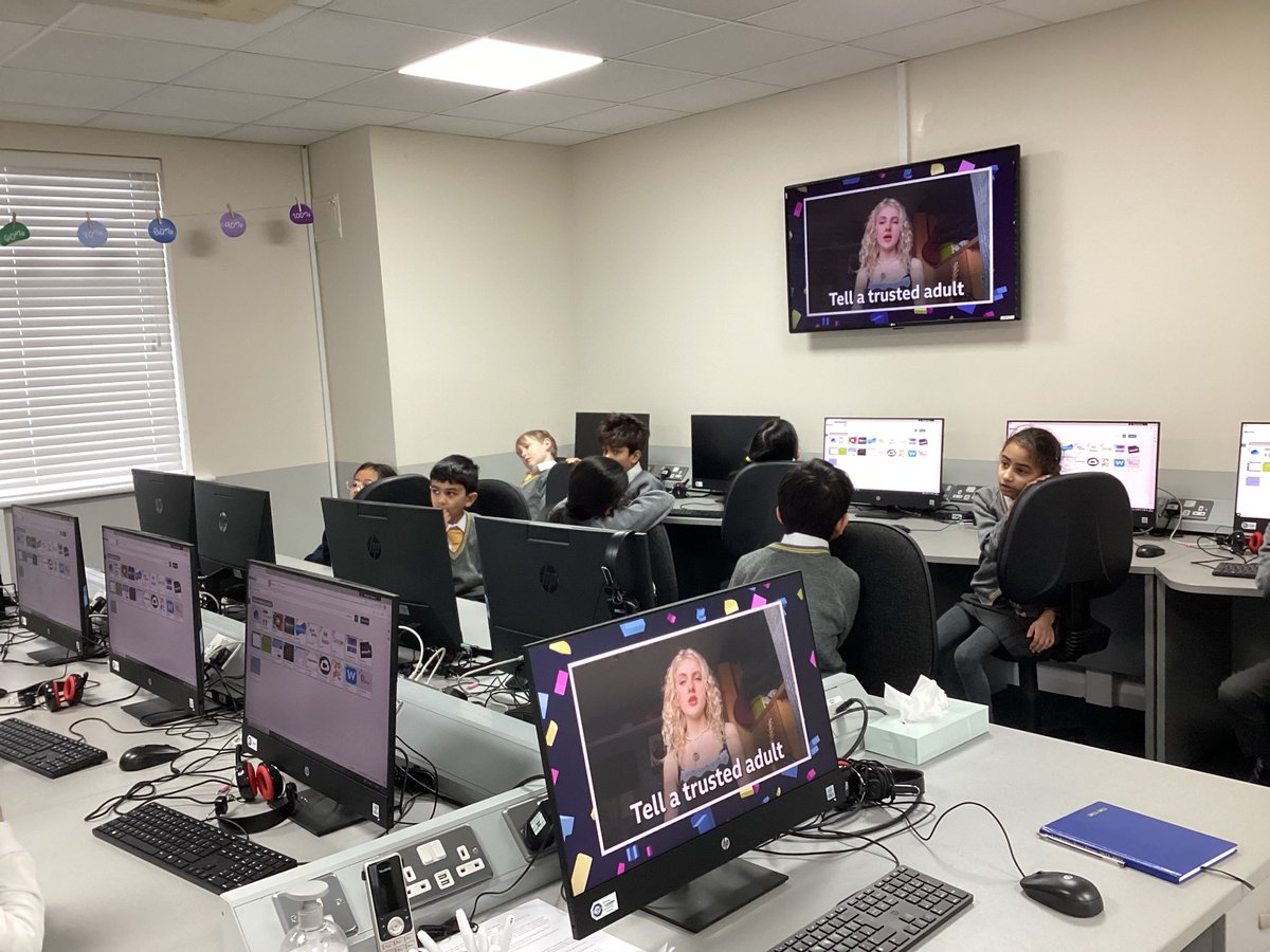 StainesPrepDigi's tweet photo. On @SID2023 in #StainesPrepDigitalLearning #StainesPrepYear1 read a story from @childnet and #StainesPrepYear2 watched a live BBC lesson. #StainesPrepYear6 wrote a Safer Internet charter and ranked issues they felt confident about
@BBCLiveLessons #StainesPrep #StainesPrepNurture https://t.co/eE0duTL7hS