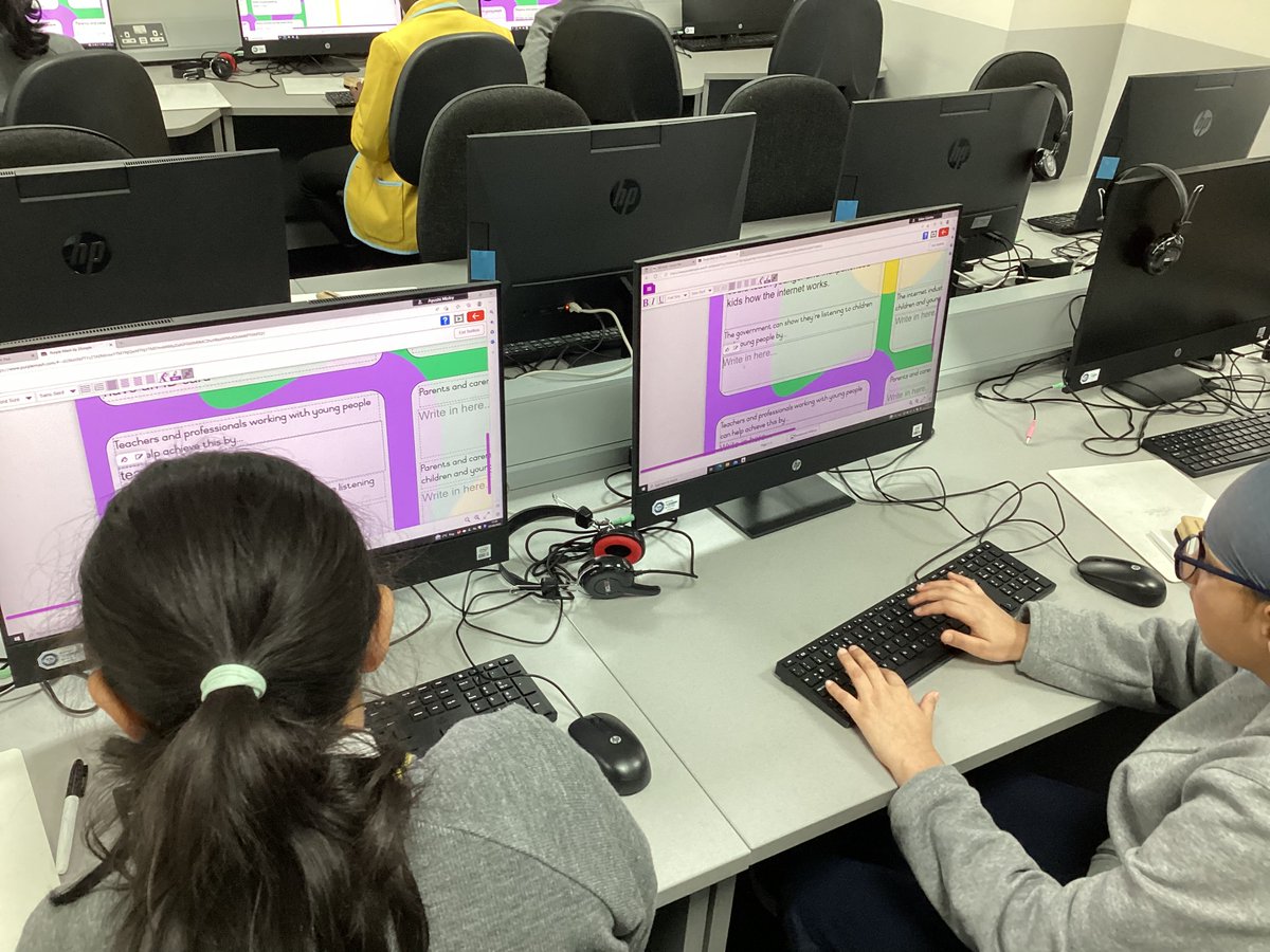 StainesPrepDigi's tweet photo. On @SID2023 in #StainesPrepDigitalLearning #StainesPrepYear1 read a story from @childnet and #StainesPrepYear2 watched a live BBC lesson. #StainesPrepYear6 wrote a Safer Internet charter and ranked issues they felt confident about
@BBCLiveLessons #StainesPrep #StainesPrepNurture https://t.co/eE0duTL7hS