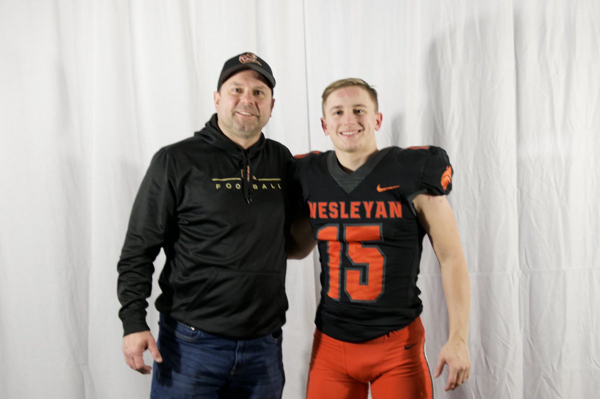 Levi Teets (@levi_teets) on Twitter photo Big thanks to <a href="/CoachDom88/">Dominic Bornman</a> for having me up on campus this weekend!! <a href="/WVWCFB/">WVWC Football</a> <a href="/Martind_Gator/">Dwayne Martin</a> Big thanks to <a href="/CoachDom88/">Dominic Bornman</a> for having me up on campus this weekend!! <a href="/WVWCFB/">WVWC Football</a> <a href="/Martind_Gator/">Dwayne Martin</a>