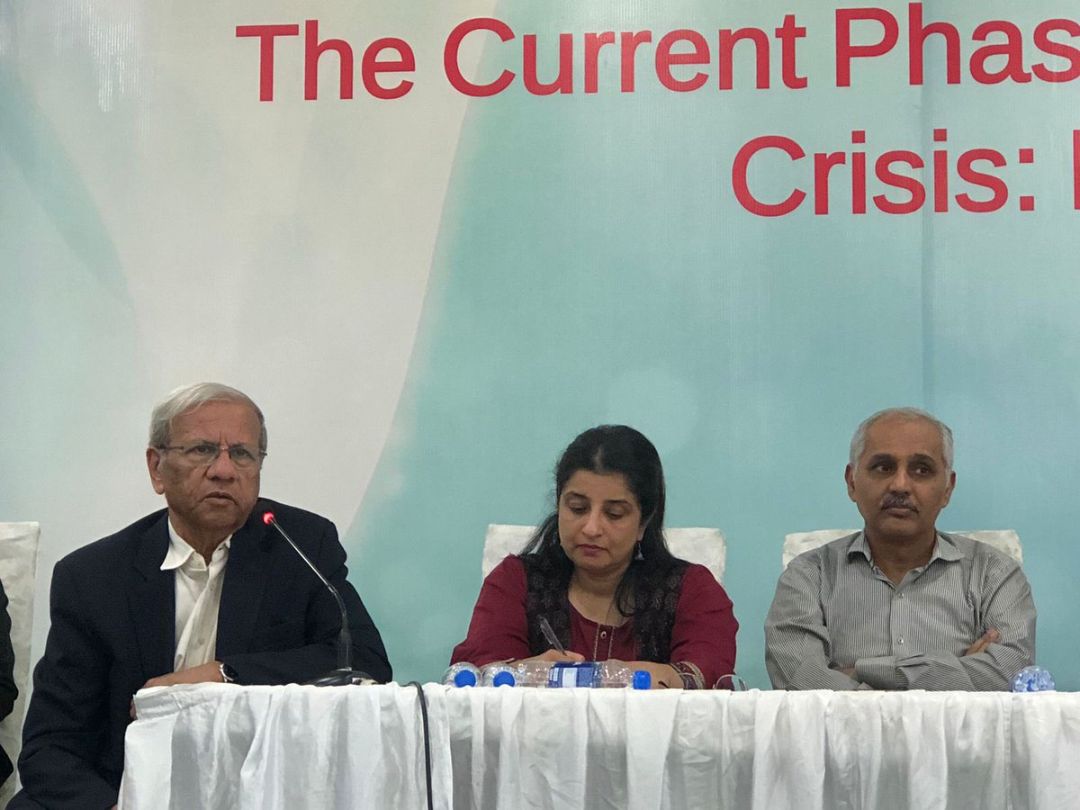 AsmaHyder's tweet image. An insightful discussion today at Pakistan Arts Council’ Karachi. What a sad story of #LaborMovement &amp;amp; #LaborUnions in Pakistan- a never ending struggle. @PilerPakistan