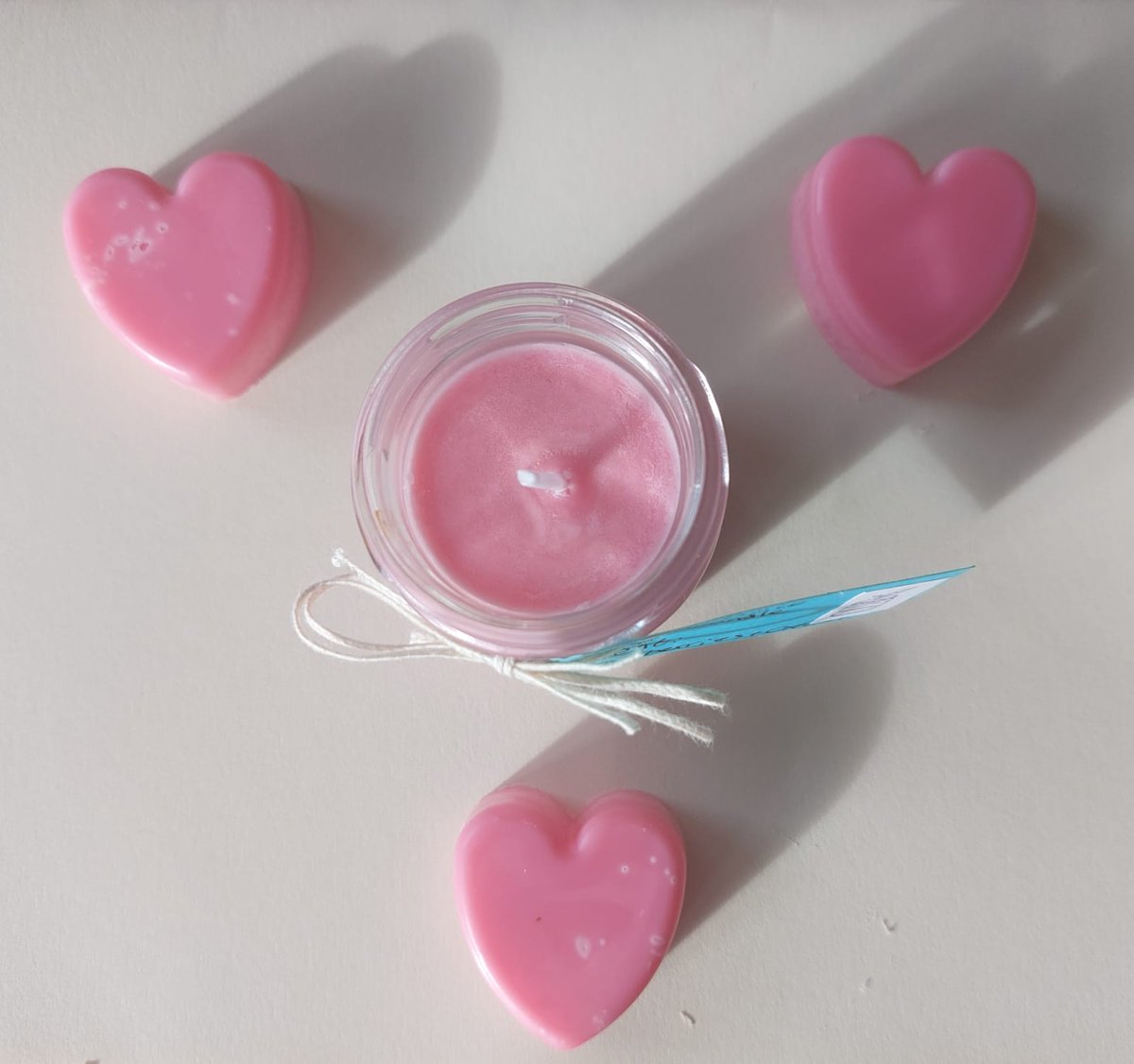 RelightableBHS's tweet image. 💕Valentine's Day Special Offer 💕
3 for 2 special offer 🩷🤍
Each bag of wax melts contains 6 wax melts