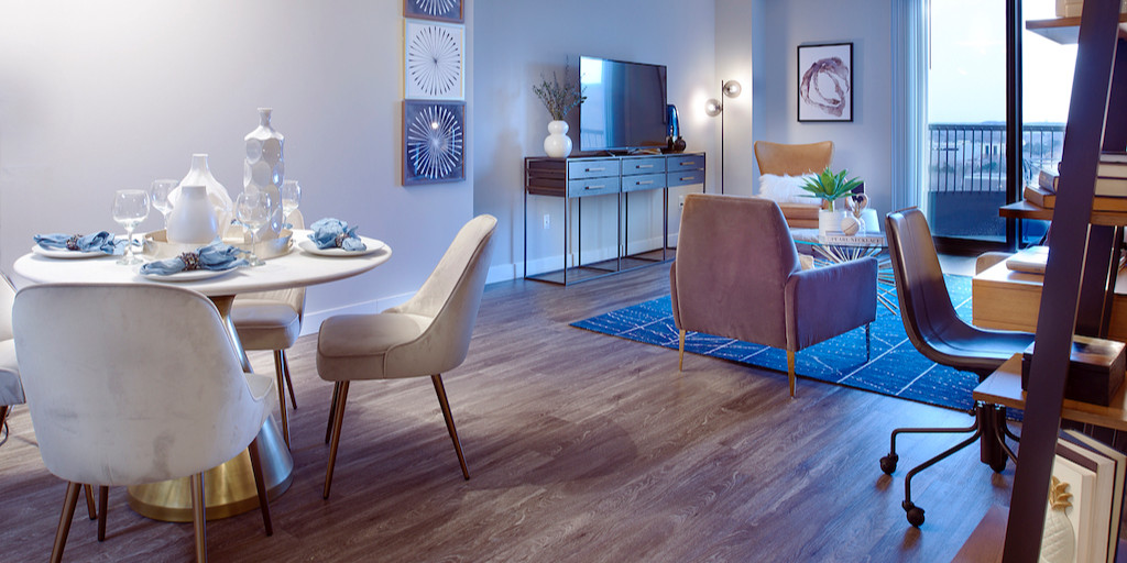 Durham_Apts_MN's tweet photo. ~Testimonial Tuesday~ "Great place to live. Highly recommend" - Nick Johnson https://t.co/WzVLIBZCMN 

#LoveWhereYouLive #RMKManagement #DurhamEdina https://t.co/uUgvmiJhyX