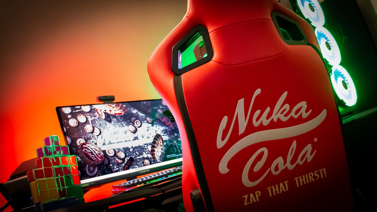 noblechairs's tweet photo. In case you're wondering:
No, unfortunately you cannot pay for our #noblechairs EPIC Nuka-Cola Edition with bottle caps. 😂

➡️ https://t.co/coBOqsnE7T https://t.co/RwfdjRgEyy