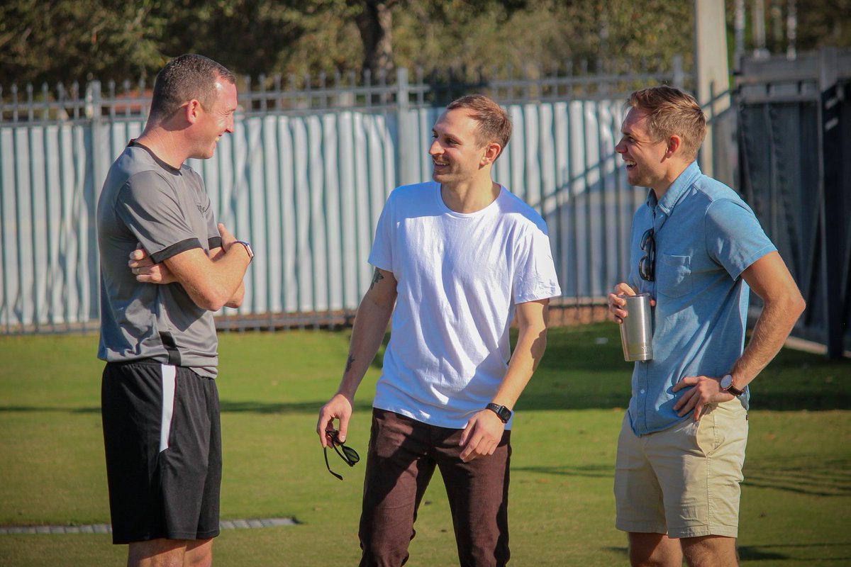 🤩🤩 Good to see <a href="/MAX_sWELLy/">Maxwell  Lachowecki</a> and <a href="/ZachSteinberger/">Zach Steinberger</a> out at training this morning. 

🔰 #COYR