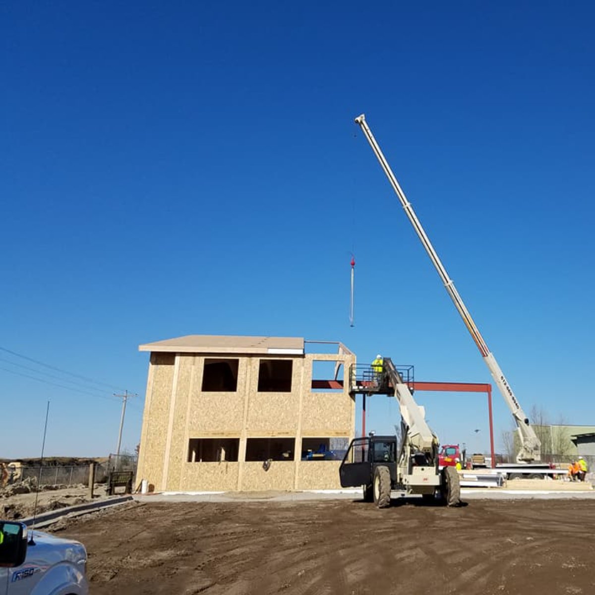 PanelworksPlus's tweet photo. We're your local SIPs experts, delivering quality workmanship for an affordable price. Give our dependable crew a call today: (763) 213-8064. https://t.co/ojW3sxScJy