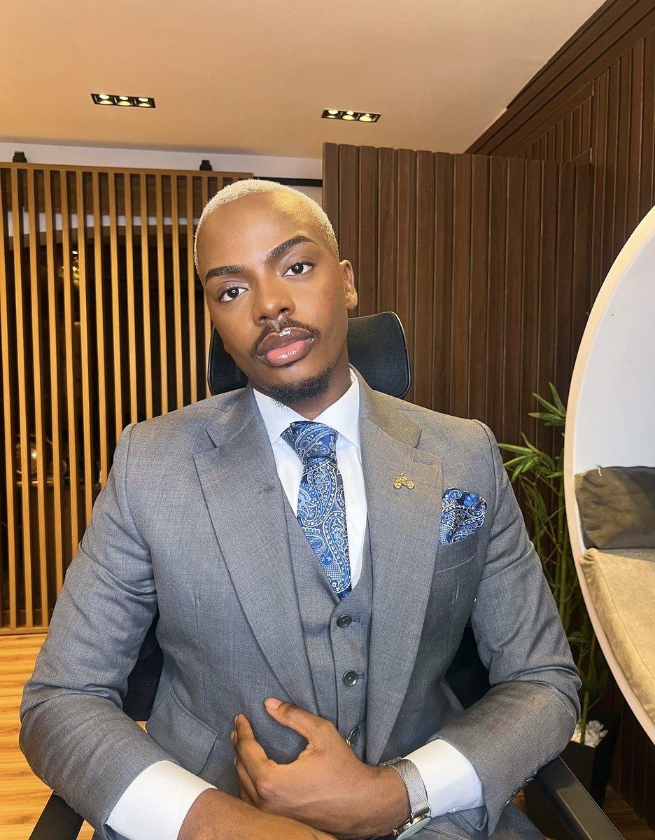 Toyor ️ on Twitter: "RT @Enioluwa_: No wonder all my meetings today
