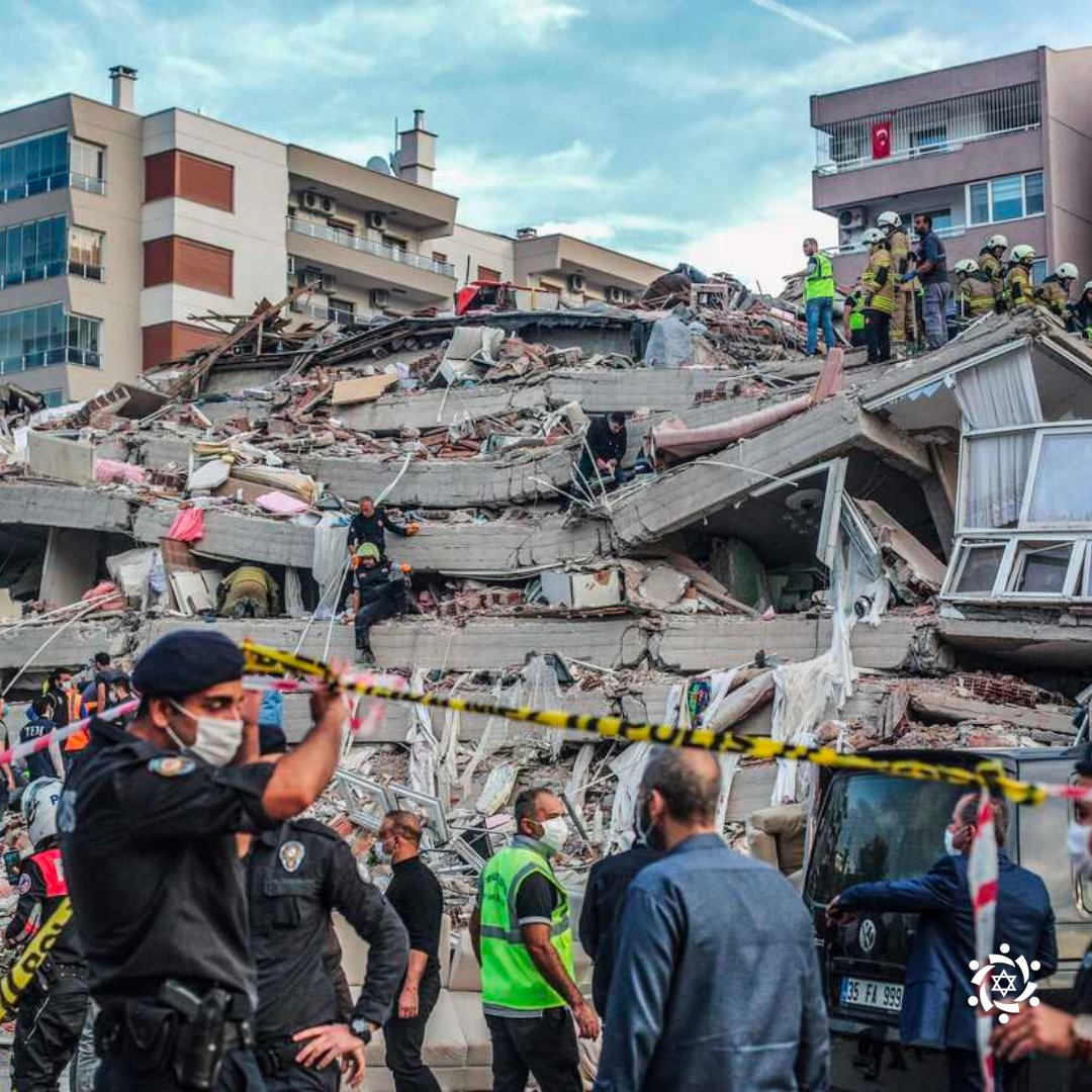 cadena_ong's tweet photo. Ayúdanos a llevar #AyudaHumanitaria a las personas damnificadas por el terremoto en #Turquía. 🇹🇷
Transformemos la indiferencia en acción.

🔹 Tu donación es muy importante. 

Dona aquí:  https://t.co/d9q47TRf1P

#TurkeyEarthquake #Turquia #Turkey #turkeyearthquake2023 https://t.co/t64EfUWs0g