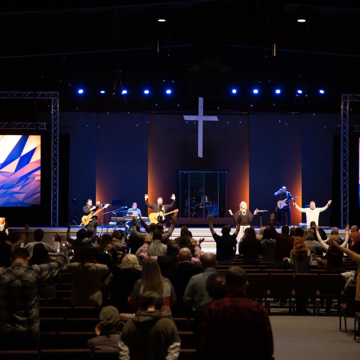 RefreshLED's tweet image. @RefreshLED is proud to serve the amazing @Little_Chapel1 community in Harrisburg, IL.
Product — @RefreshLED Diamond Indoor (121) 3.9mm pp 500x500mm - @novastartech Processing

#LEDWall #churchledwall #LEDscreen #ledvideowall #ledwalldesign 

littlechapelchurch.com