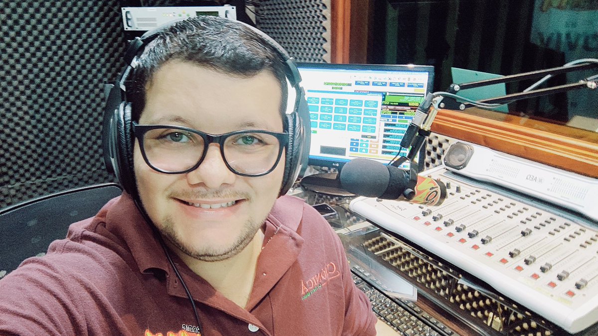 #AlAire 🎙️📻😊😁