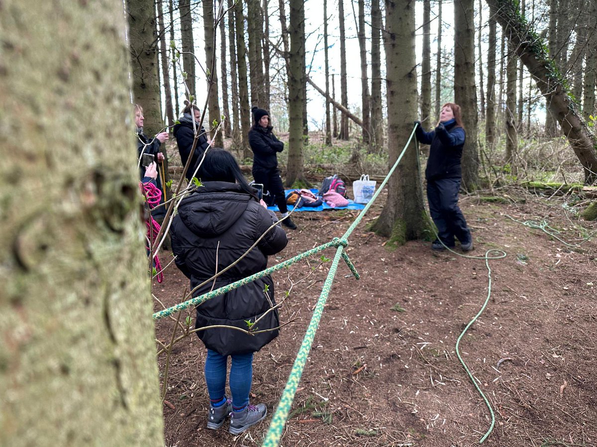 Leighsforest's tweet photo. All in a 'training' days work, igniting that spark for Outdoor Learning with Early Years Practitioners 🔥 @EolasOL https://t.co/QiyVRzU0v9