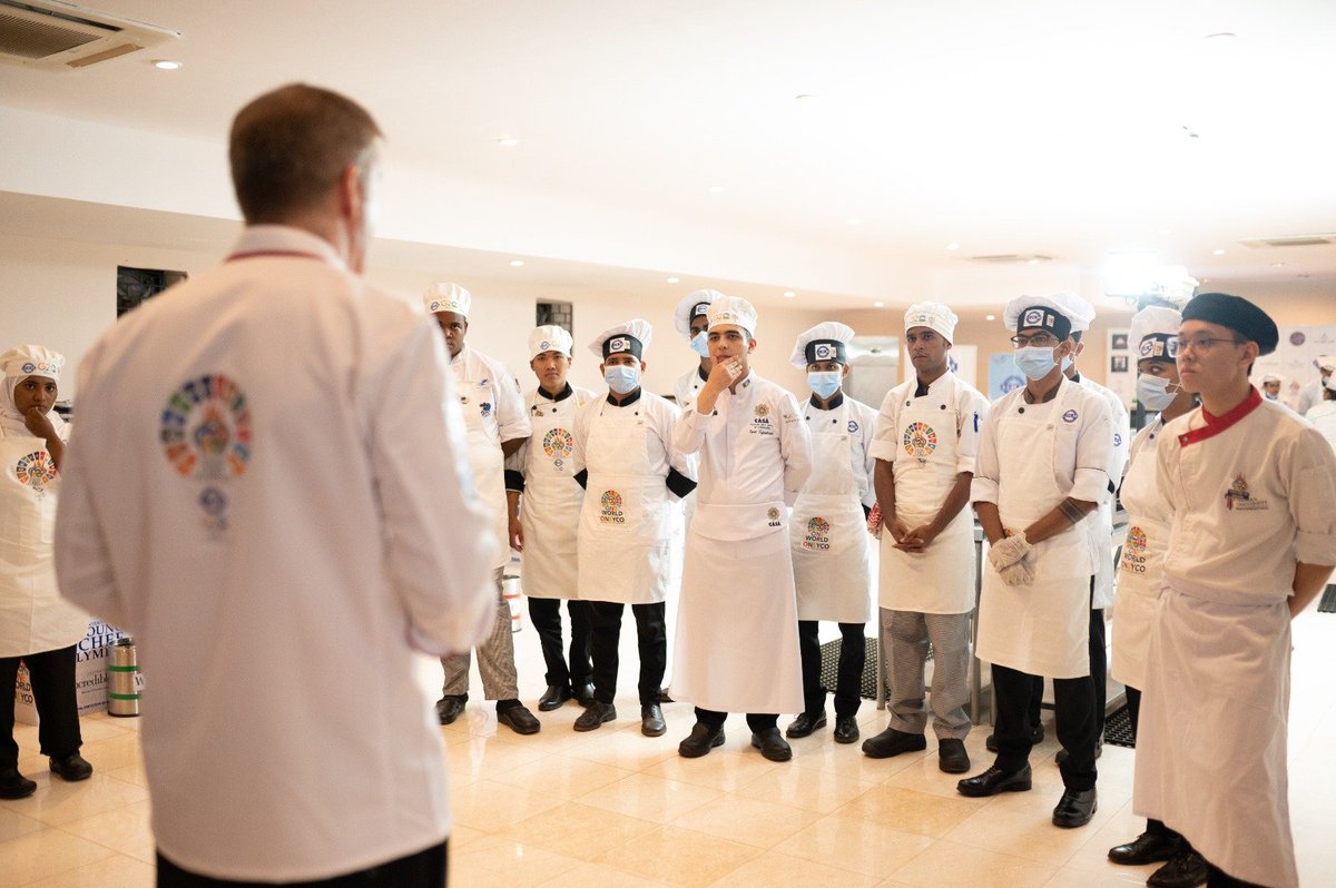 SnehaRaj300's tweet photo. Goa Chapter Round 1
Competition Day 31st January
9th International IIHM Young Chef Olympiad 2023!
#IIHMGOA #goatourismdepartment
#GTDC #iihmbest3years #iihmhotelschools #culinarycompetition #Chefsofiihm #hospitalityindustry #hotelmanagement #MYIIHM https://t.co/hOknWbnJSi