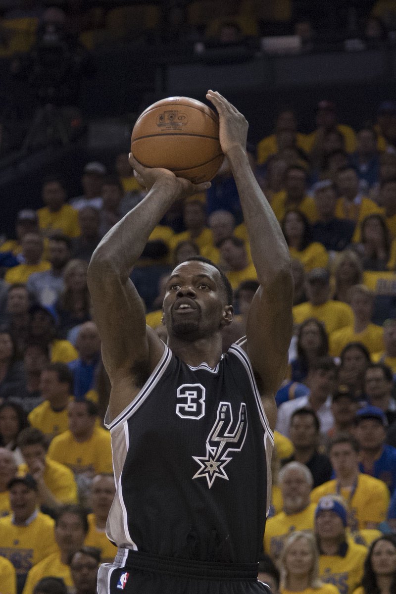 Ethan_Quintero's tweet photo. Welcome Home King! #dedmon>duncan #chasingrings #PorVida @SSPNonYT https://t.co/3nA6QYKh2r