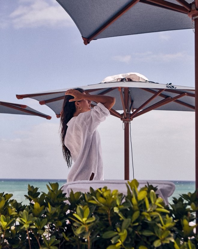 Overlooking the turquoise sea, our Ocean Sun Deck is where umbrella-shaded breaks and after-swim sea breezes are interchangeable. Whichever way you look, #FSFortLauderdale is where ‘by the water’ is not only a state of mind but also a way of life. #FourSeasons