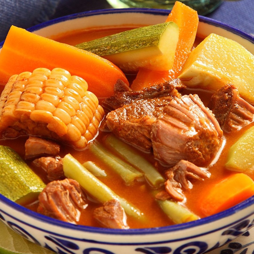 oasisgardenbar's tweet photo. Disfruta de una deliciosa sopa como esta en nuestro BUFFET COMIDAS
3 platillos diferentes a elegir, sopa y guarnición, agua de fruta natural y postre por $140
#OasisGardenBar #gardenbar #comidamexicana #comidacasera #gourmet #comidagourmet #buffet #buffetcomida #moledeolla https://t.co/iWDh1qpUVB