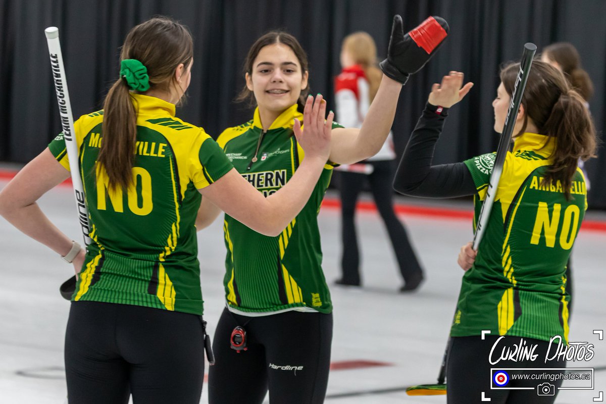 CurlingPhotos tweet media