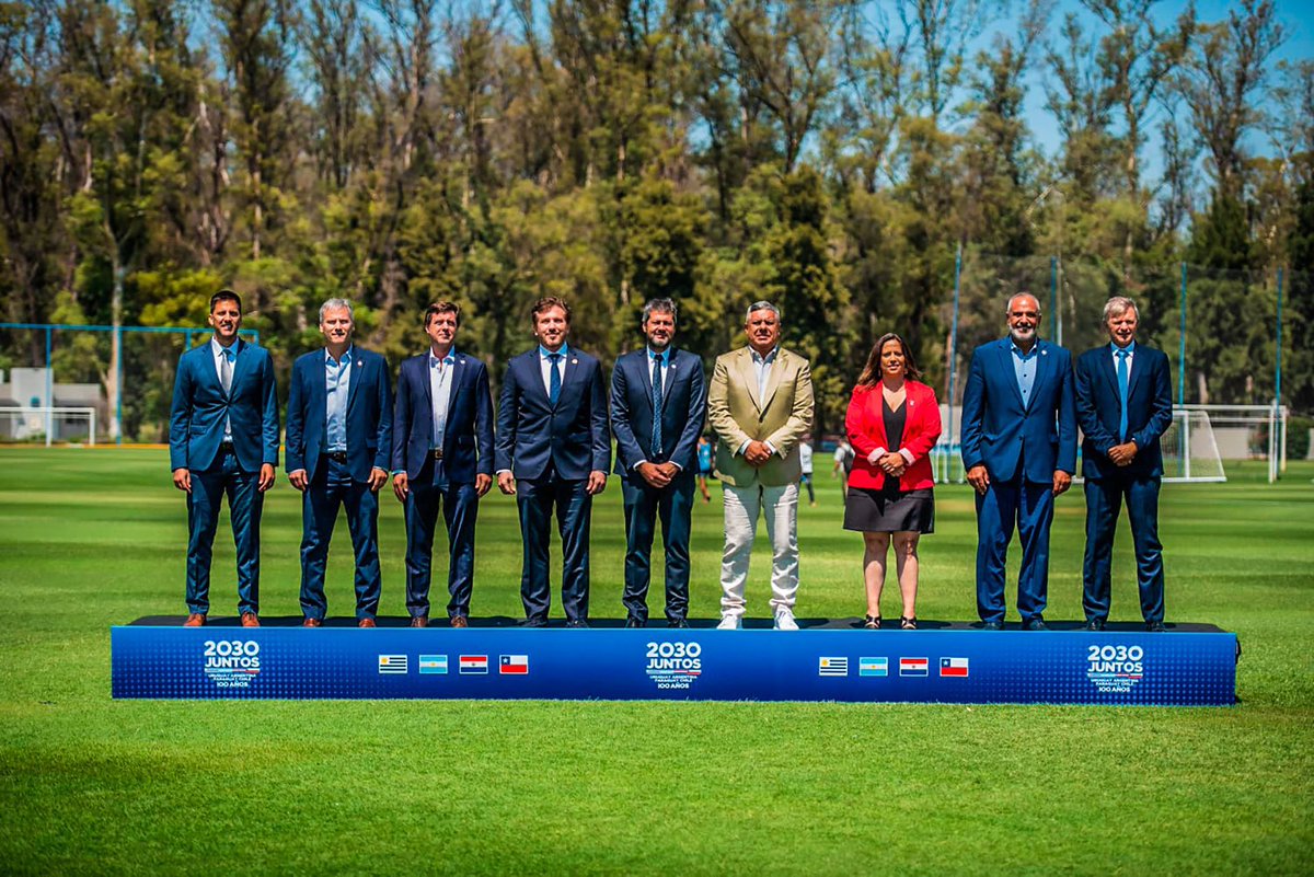 🚨🌍 Argentina, Uruguay, Paraguay & Chile have announced their bid for the 2030 World Cup.
