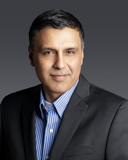 SynaCorp's tweet photo. Please join us in welcoming two new additions to Synaptics leadership : Lori Stahl as Chief People Officer and Vikram Gupta as SVP and GM of IoT Processors and Chief Product Officer. We’re looking forward to having their extensive experience on the team! https://t.co/DNnPfwco6Q https://t.co/8ST592muEO