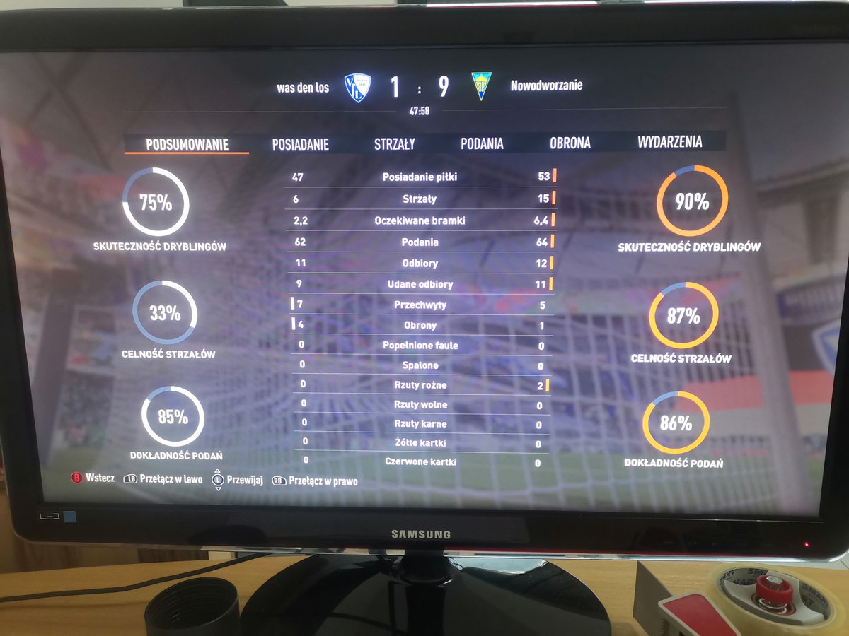 nathmurk's tweet photo. Zacząłem nowy sezon w #fifa23ultimateteam #divisionrivals 5/5 meczów wygranych i padły serwery🤭 Ja to mam pecha😐 A mogłem sobie już dziś zapewnić ulepszenie nagród #fifa23 #fifaultimateteam #fifa #EASPORTSFIFA #EASportsFC #easports #fifasezon #fifapolska #4sezon #ultimateteam https://t.co/TKREWWSp5b