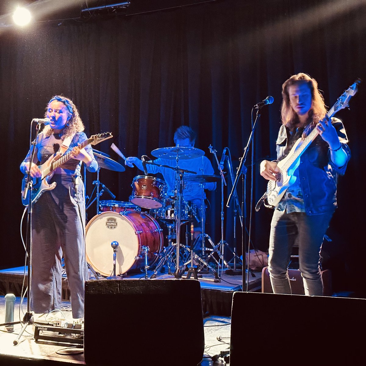 MicaTMB's tweet photo. We had such an awesome night last Wednesday at The West End Centre!

Thank you to everyone who came down to make it a great night, @thecolourblindmonks your set was 🔥

📸 @emma_winder 

#livemusic #local #MTMB #upandcoming #bbcintroducing #newmusic #aldershot #indiefolk #indie https://t.co/CdvUqJ1v6c