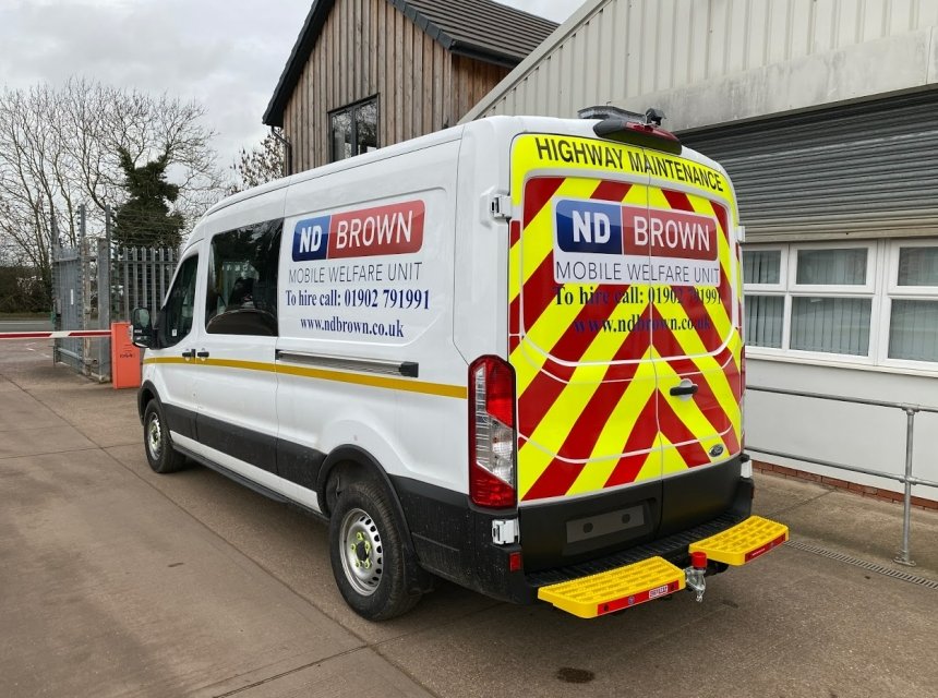 N_D_Brown's tweet photo. The 3.5 tonne GVW welfare van has room for a team of up to 7 workers and is fitted with hot and cold water taps, a toilette, a microwave and a kettle!
Available for long or short-term hire - find out more here👇
https://t.co/x34BMChvXZ
#WelfareVan #VehicleHire #VanHire https://t.co/56DduaWwb3