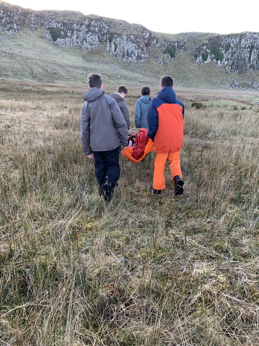 dhscolumba1400's tweet photo. Afternoon of search and rescue and fresh air. Skye has been very beautiful today! 😃 #teamblue #teamgreen #columba1400 https://t.co/5tp5vq8hk6