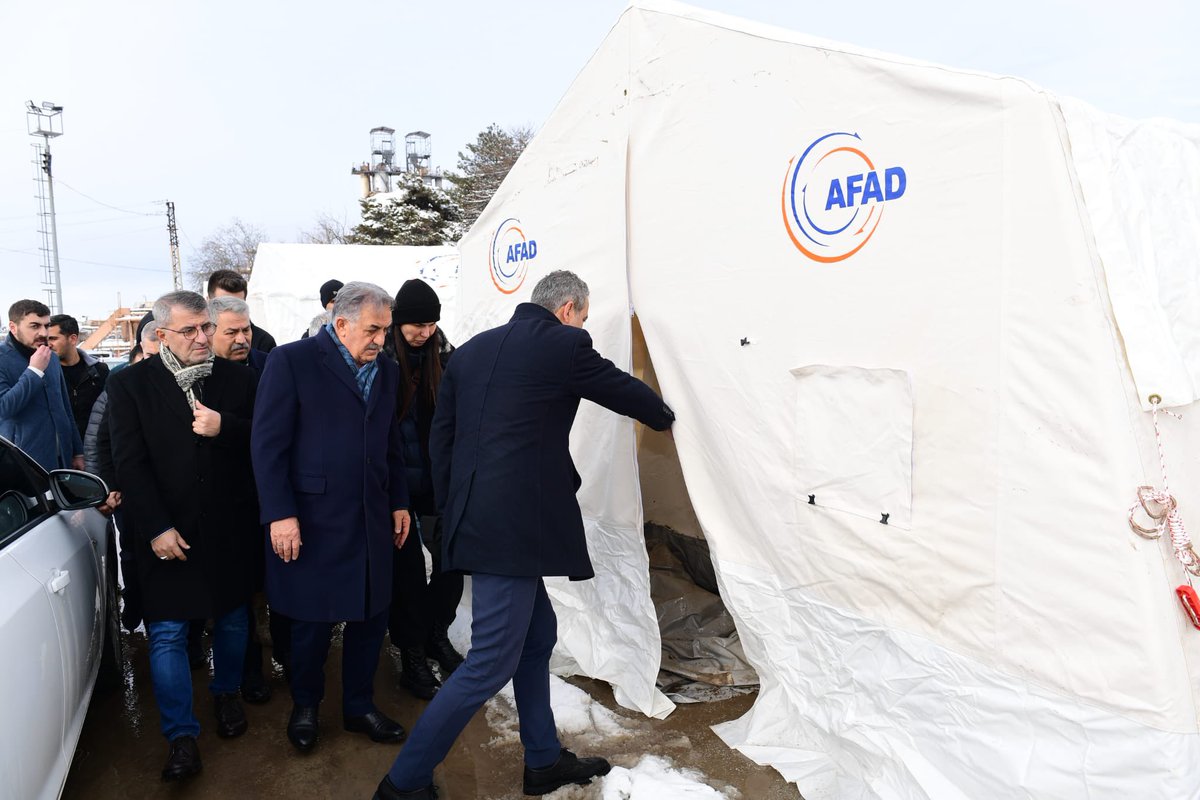 Milletimizin feraseti, cesareti, birlik ve beraberlikle kenetlenmesi, tarihin her döneminde tüm dünyaya örnek olmuştur. 

İçinde bulunduğumuz bu zor günleri de aynı duygularla aşacağız...

📍#Malatya