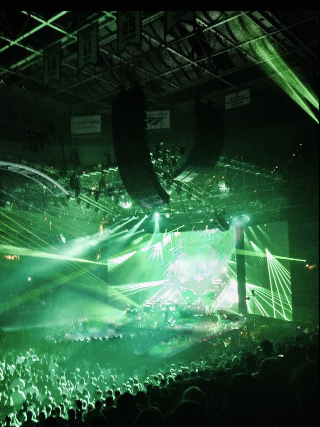 beyoncegarden's tweet photo. omg you guys there’s a website called “a view from my seat” &amp; it literally shows you where you’ll be sitting for any stadium😭😭😭 https://t.co/1aoC8wOlxS https://t.co/68xIf6kKri
